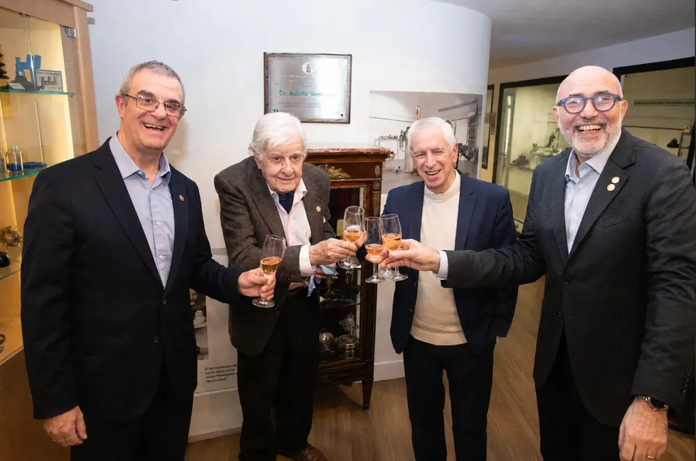 FOTO BRINDIS EDITADA