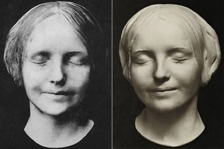 mascara-mortuoria-de-andquotla-desconocida-del-YFTZLMIZUFEABEZWZNNJ44ZWKI